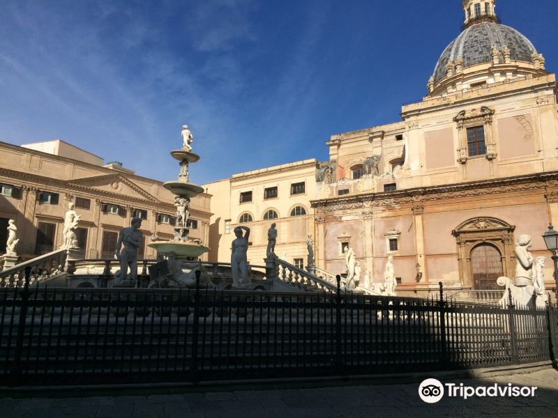 普雷托利亚广场