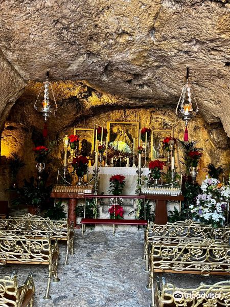 La Ermita Virgen De la Pena旅游景点图片