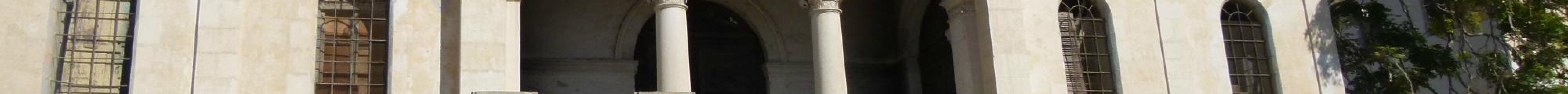 Eglise St Louis旅游景点图片