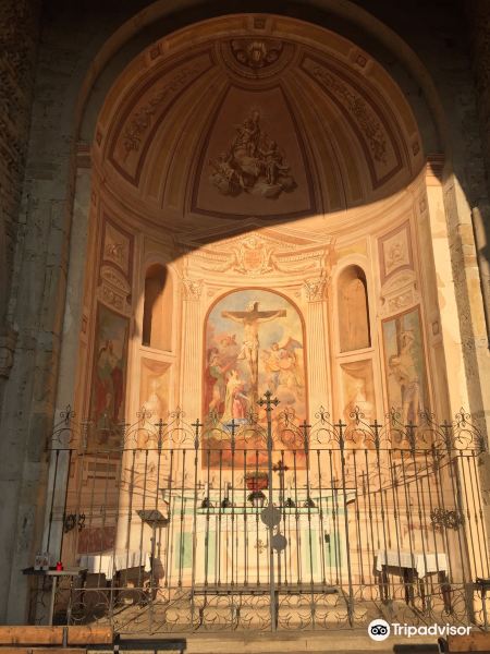 Basilica di Santa Giulia旅游景点图片