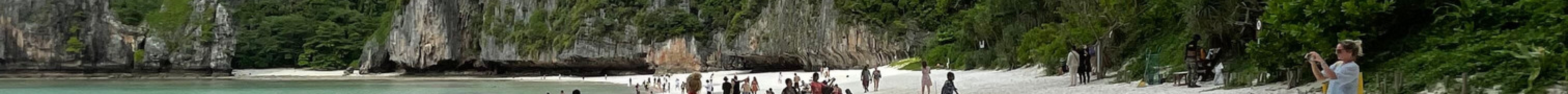 The Pirate Boat: Phi Phi Island Tour旅游景点图片