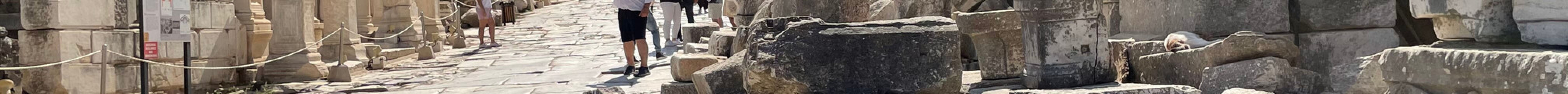Trajan Fountain旅游景点图片