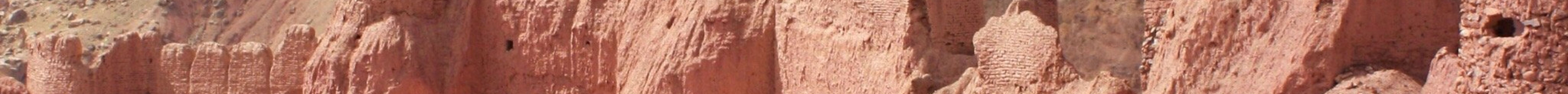 Shahr-e-Zahak (Red City)旅游景点图片