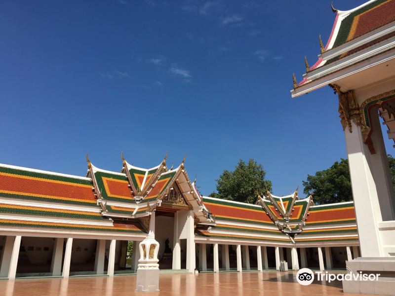Wat Phra Si Mahathat旅游景点图片