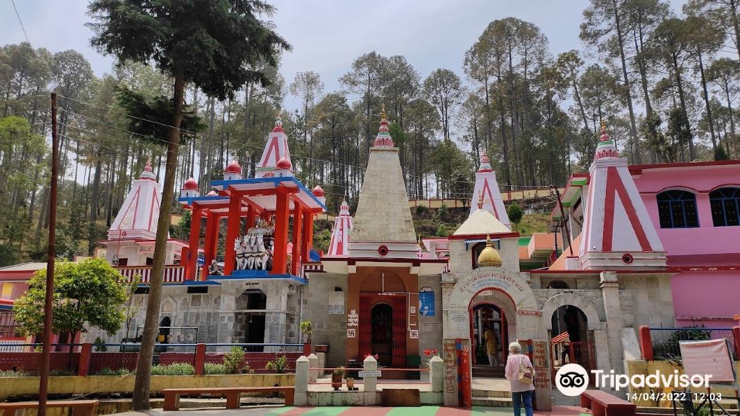 Binsar Mahadev Temple旅游景点图片